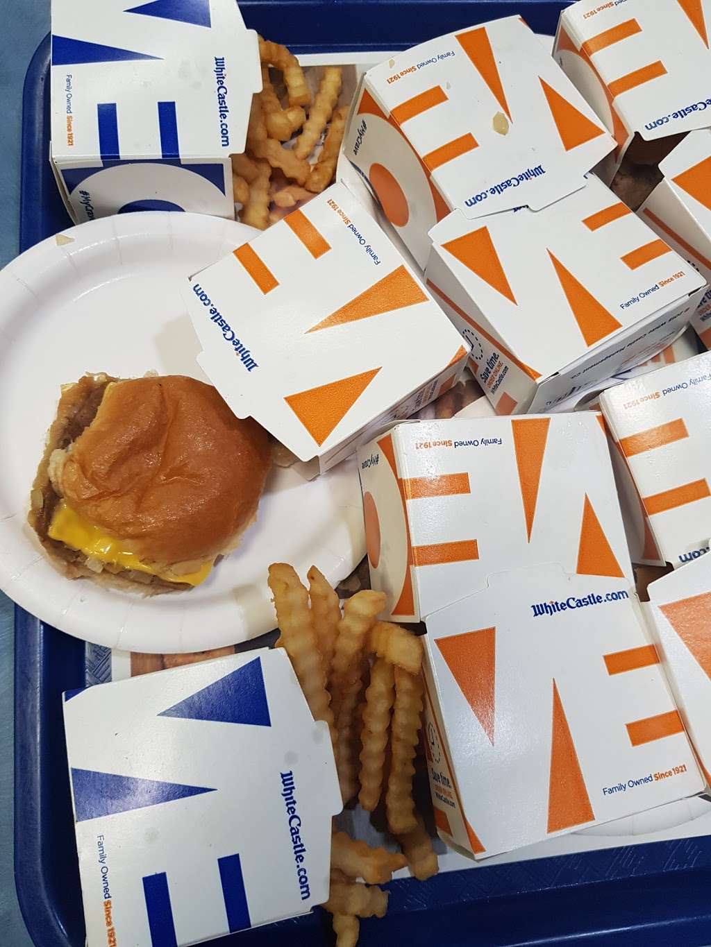 White Castle | 5070 Cambridge Way, Plainfield, IN 46168, USA | Phone: (317) 837-9341