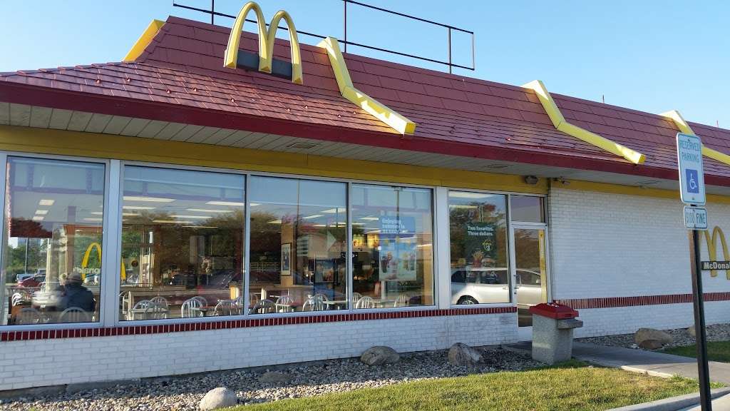 McDonalds | 5816 S Franklin St, Michigan City, IN 46360, USA | Phone: (219) 878-2642