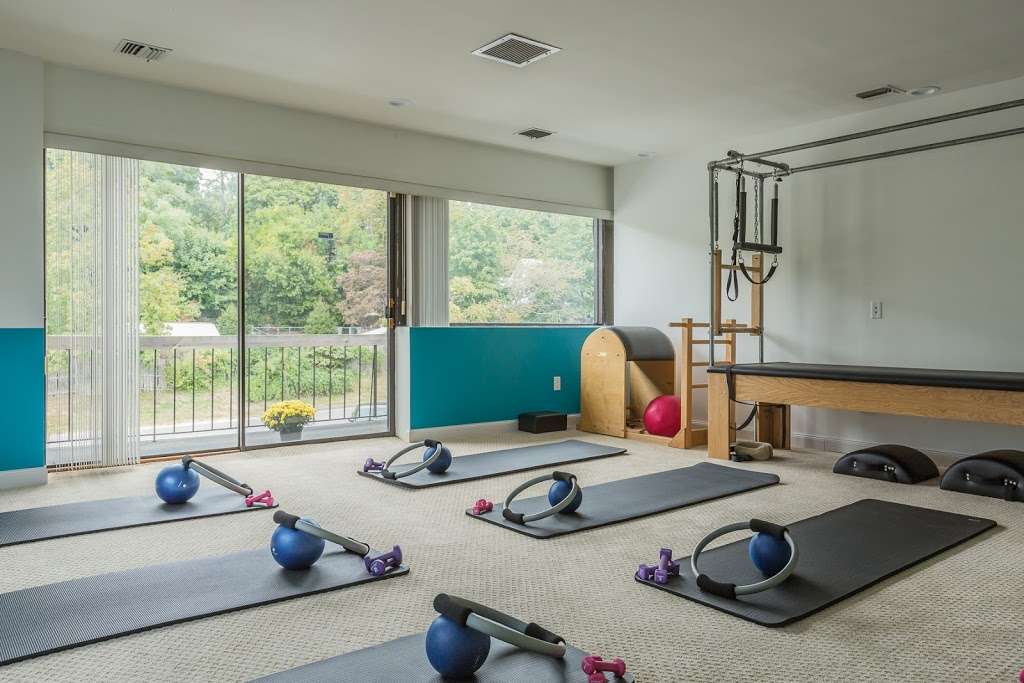 Simply Pilates Inc | 24 Bellemeade Ave #2, Smithtown, NY 11787, USA | Phone: (631) 979-4278