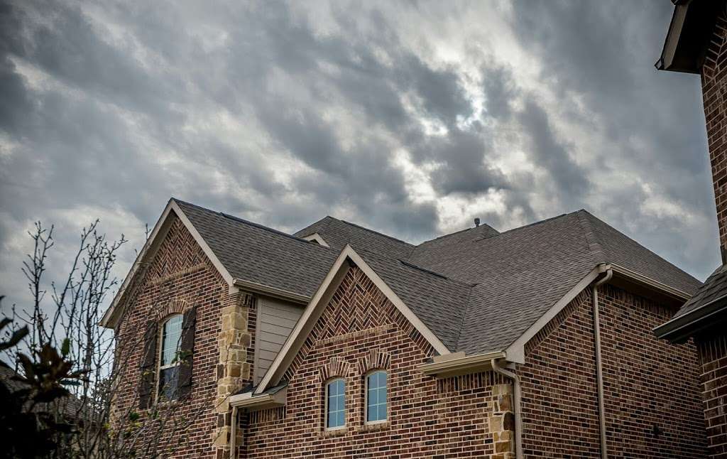 Spartan Roof Construction | 2261 Northpark Dr #565, Kingwood, TX 77339, USA | Phone: (281) 612-4350