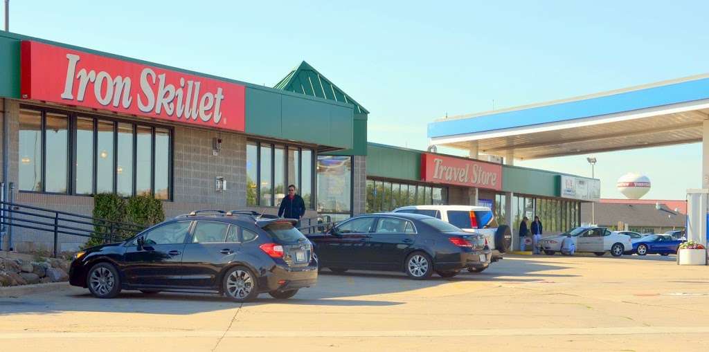 Iron Skillet Restaurant | 717 S Sylvania Ave, Sturtevant, WI 53177, USA | Phone: (262) 884-7500