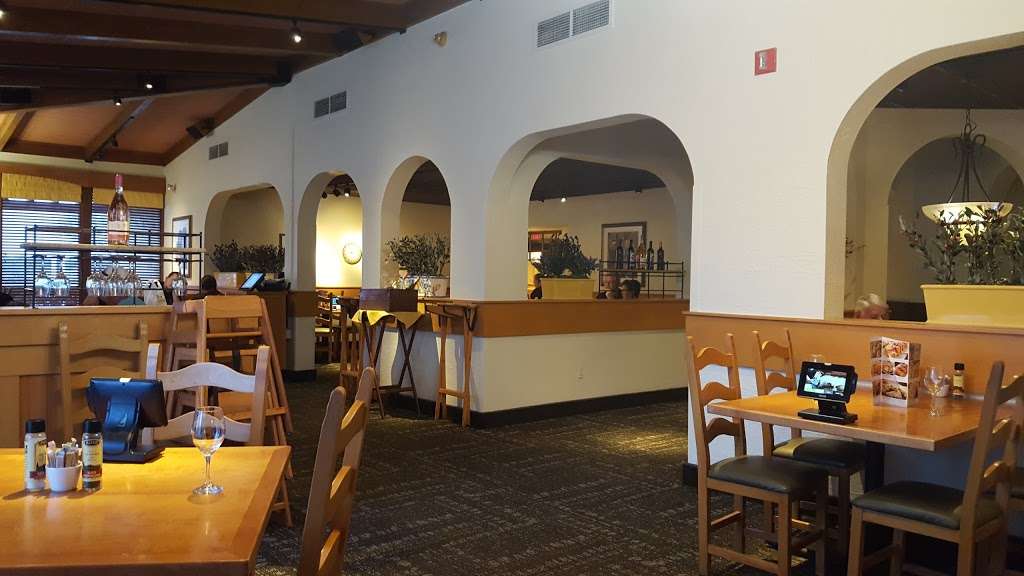 Olive Garden Italian Restaurant | 10212 Emmett F Lowry Expy, Texas City, TX 77591, USA | Phone: (409) 986-7471