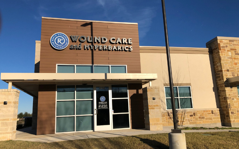 R3 Wound Care and Hyperbarics | 4150 N Collins St, Arlington, TX 76005, USA | Phone: (817) 337-6604