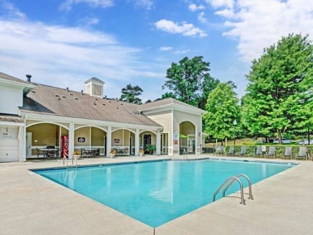 The Greens at Tryon Apartments | 2805 Par Dr, Raleigh, NC 27603, USA | Phone: (919) 772-9021