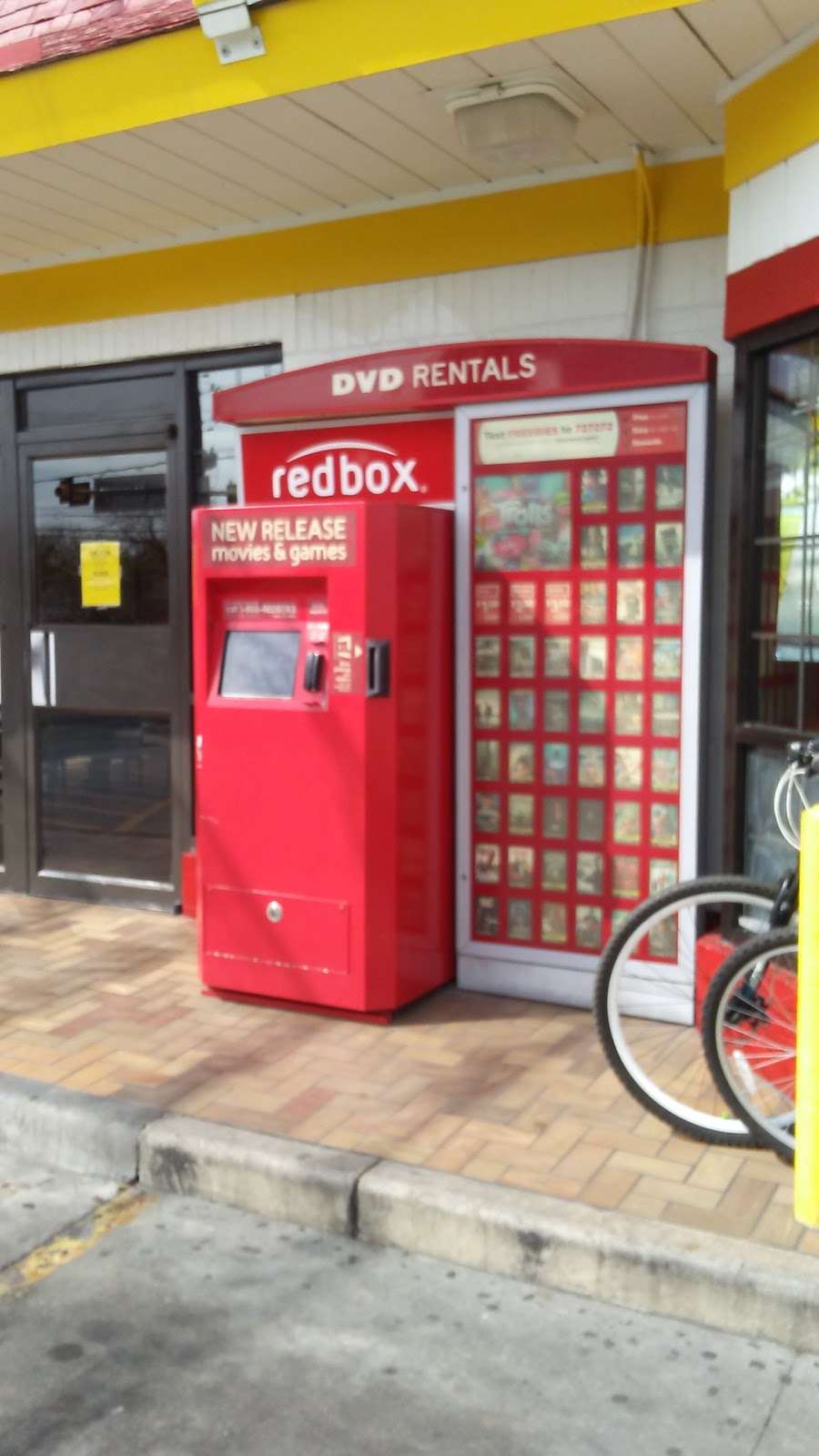 Redbox | 2922 Blanco Rd, San Antonio, TX 78212 | Phone: (866) 733-2693