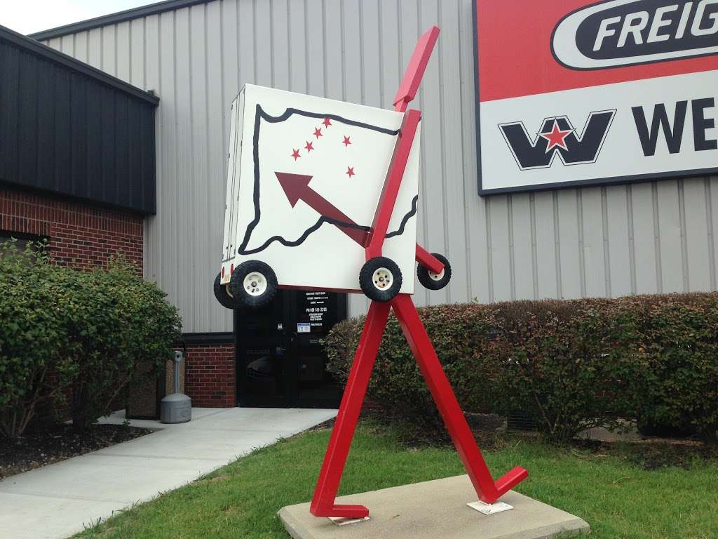 Stoops Freightliner — Quality Trailer | 6105 Columbus Ave, Anderson, IN 46013, USA | Phone: (765) 644-1400