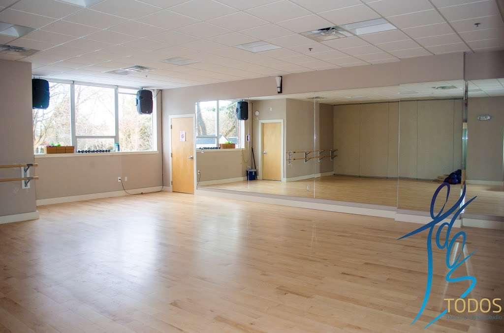 Todos Dance & Fitness Studio | 677 Worcester St, Natick, MA 01760, USA | Phone: (508) 545-1447