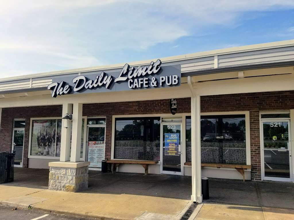 The Daily Limit Cafe & Pub | 523 E Red Bridge Rd, Kansas City, MO 64131, USA | Phone: (816) 942-0400
