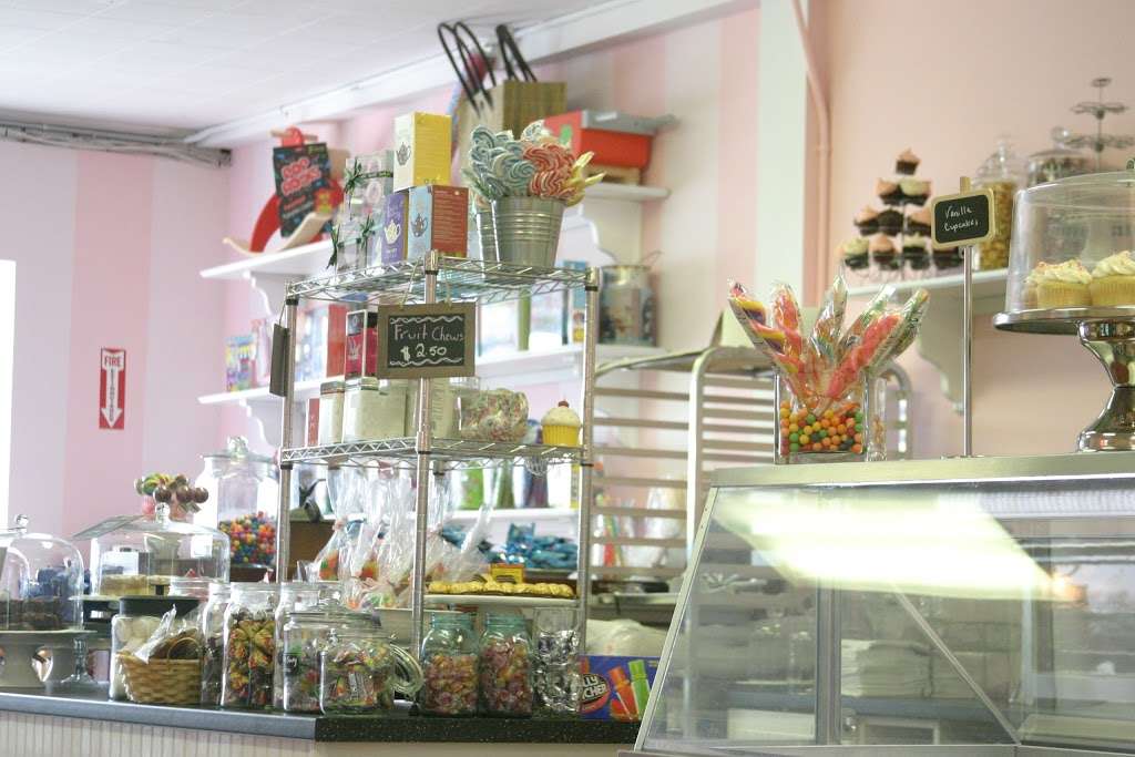 Skipperdees Lil Ice Cream Shop | 26A Lido Blvd, Point Lookout, NY 11569, USA | Phone: (516) 431-5000