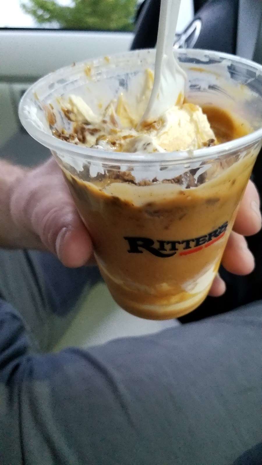 Ritters Frozen Custard | 4840 W 57th St, Indianapolis, IN 46254, USA | Phone: (317) 293-1417