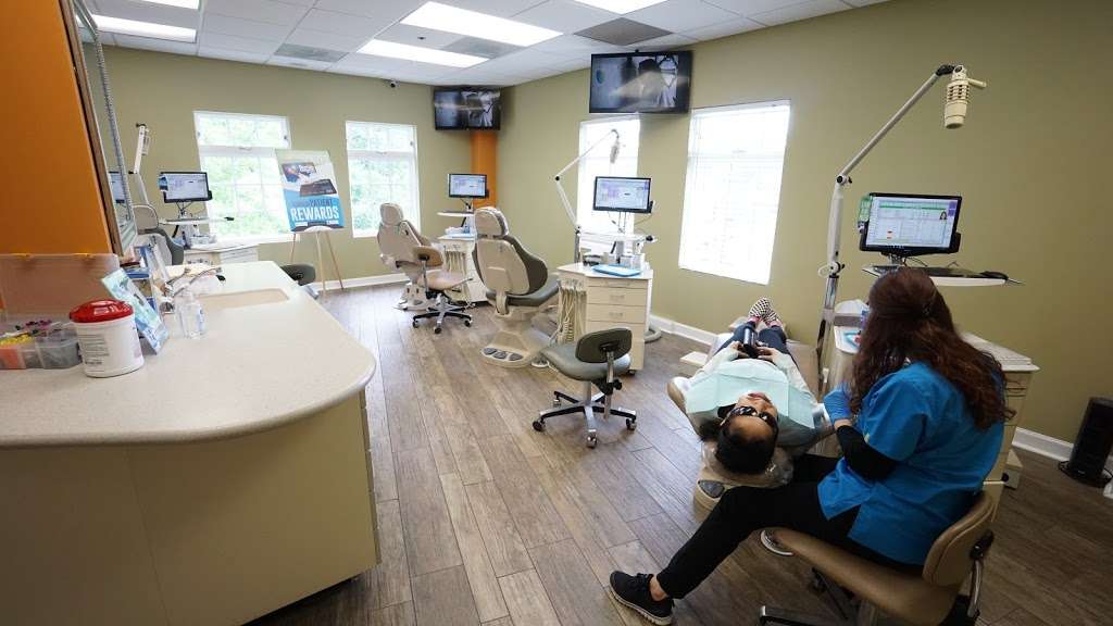 American Braces & Smile Center - Broadlands Orthodontics | 42882 Truro Parish Dr #210, Ashburn, VA 20148, USA | Phone: (703) 726-6561