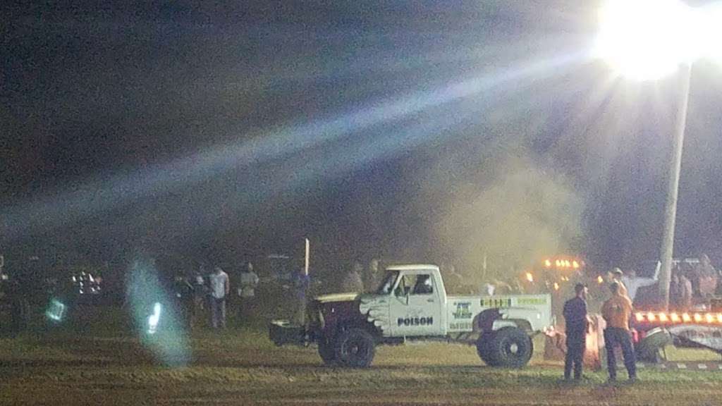 Lorahs Truck & Tractor Pulls | 4739 S Cypress Dr, Walnutport, PA 18088 | Phone: (610) 767-3515