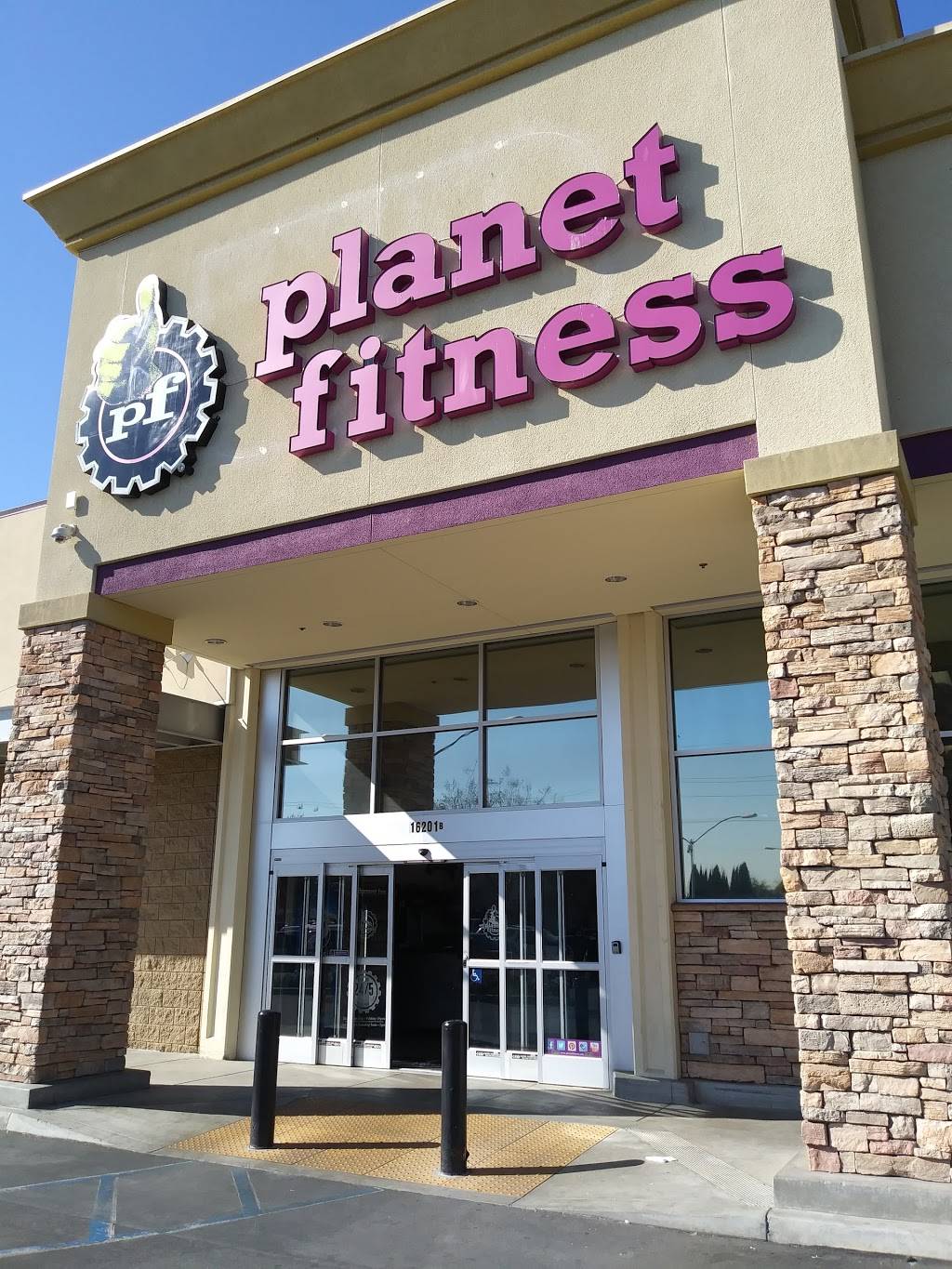 Planet Fitness | 16201 Harbor Blvd, Fountain Valley, CA 92708, USA | Phone: (657) 232-4460