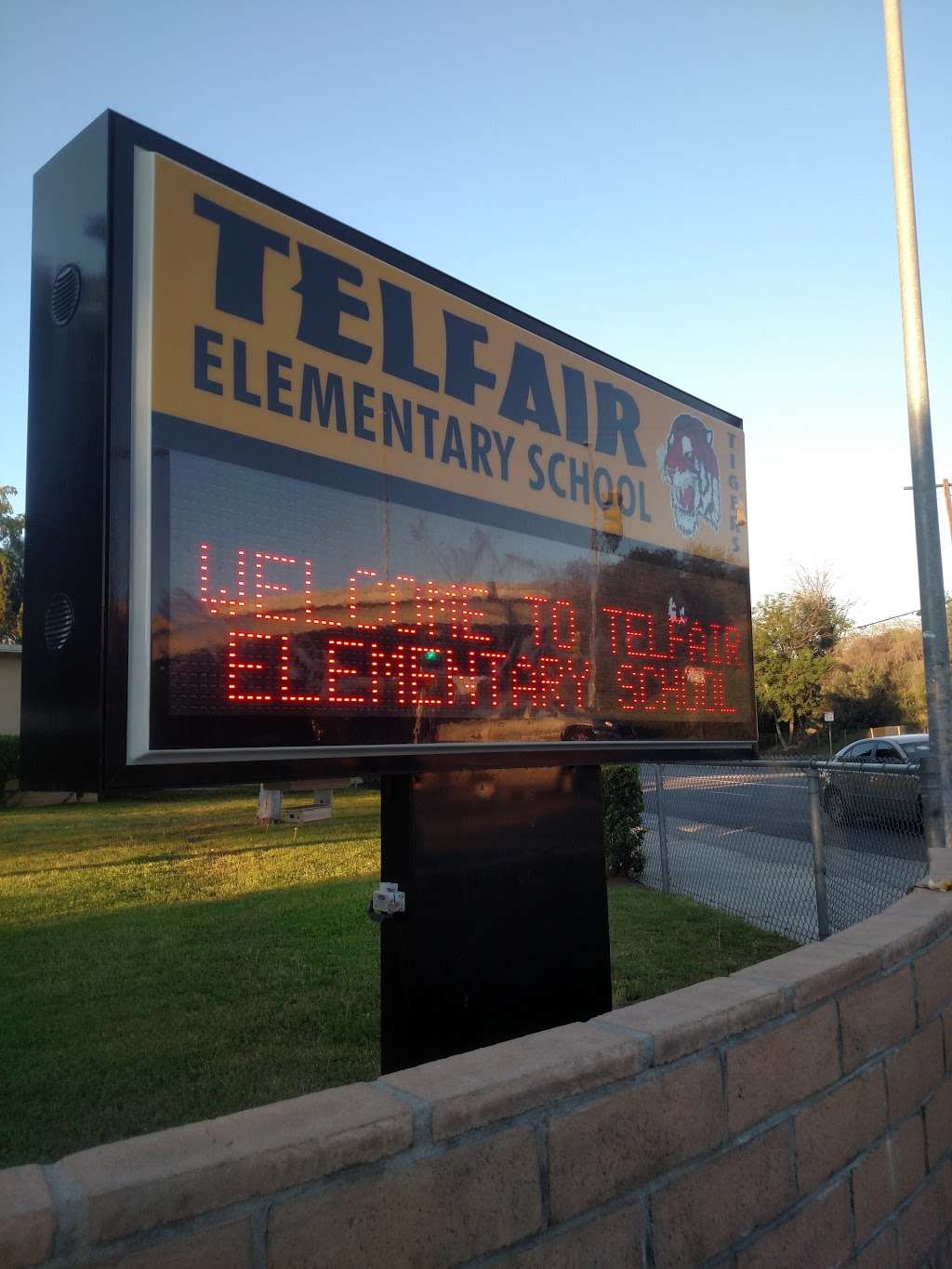 Telfair Elementary School | 10975 Telfair Ave, Pacoima, CA 91331, USA | Phone: (818) 896-7411