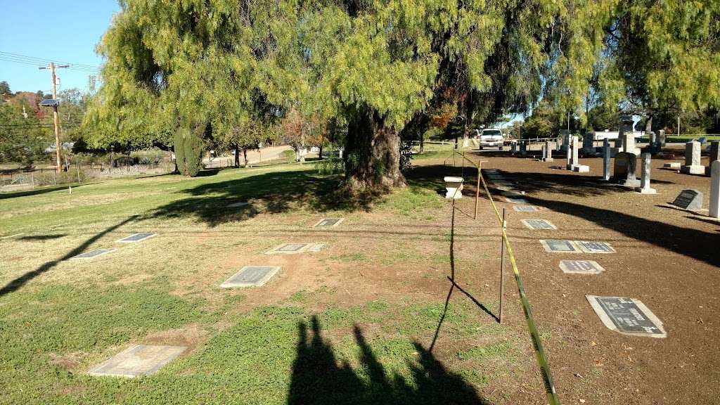 Fallbrook Masonic Cemetery | 1177 Santa Margarita Dr, Fallbrook, CA 92028, USA | Phone: (760) 723-0492