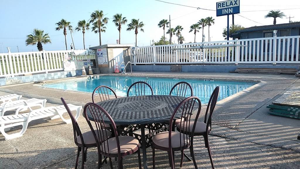 Relax Inn | 4210 Surfside Blvd, Corpus Christi, TX 78402, USA | Phone: (361) 882-4591