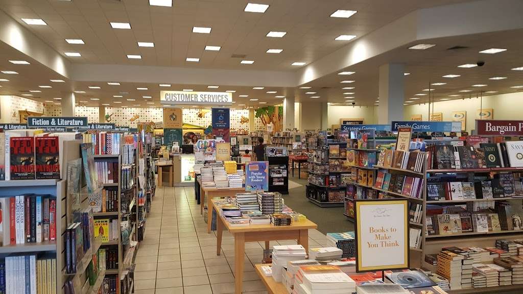 Barnes & Noble | 1271 Knapp Rd, North Wales, PA 19454 | Phone: (215) 699-3099