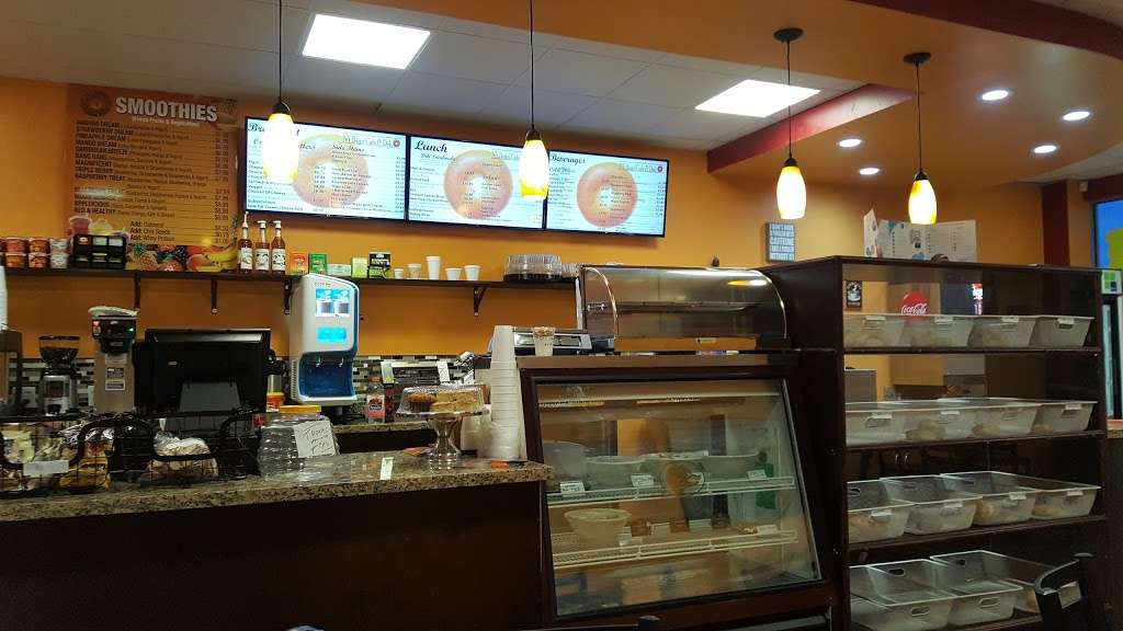 NY Bagel Cafe and Restaurant - Halal Food | 10211 Pines Blvd, Pembroke Pines, FL 33026, USA | Phone: (954) 937-3003