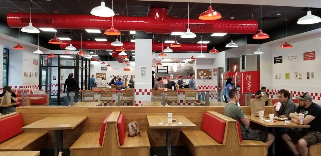 Five Guys | 106 Federal Rd, Brookfield, CT 06804, USA | Phone: (203) 740-2120