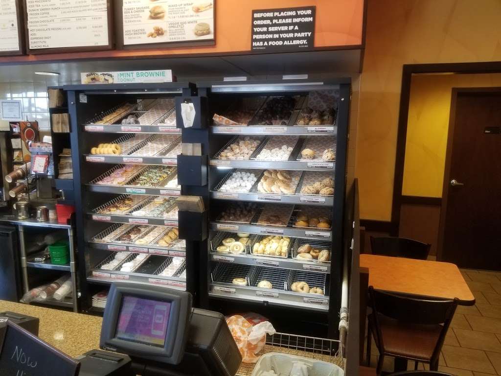 Dunkin | 1470 New State Hwy, Raynham, MA 02767, USA | Phone: (774) 501-3028