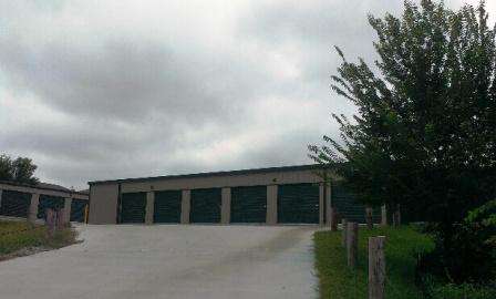 Parkville Self-Storage | 10875 NW Highway 45, Parkville, MO 64152 | Phone: (816) 535-2056