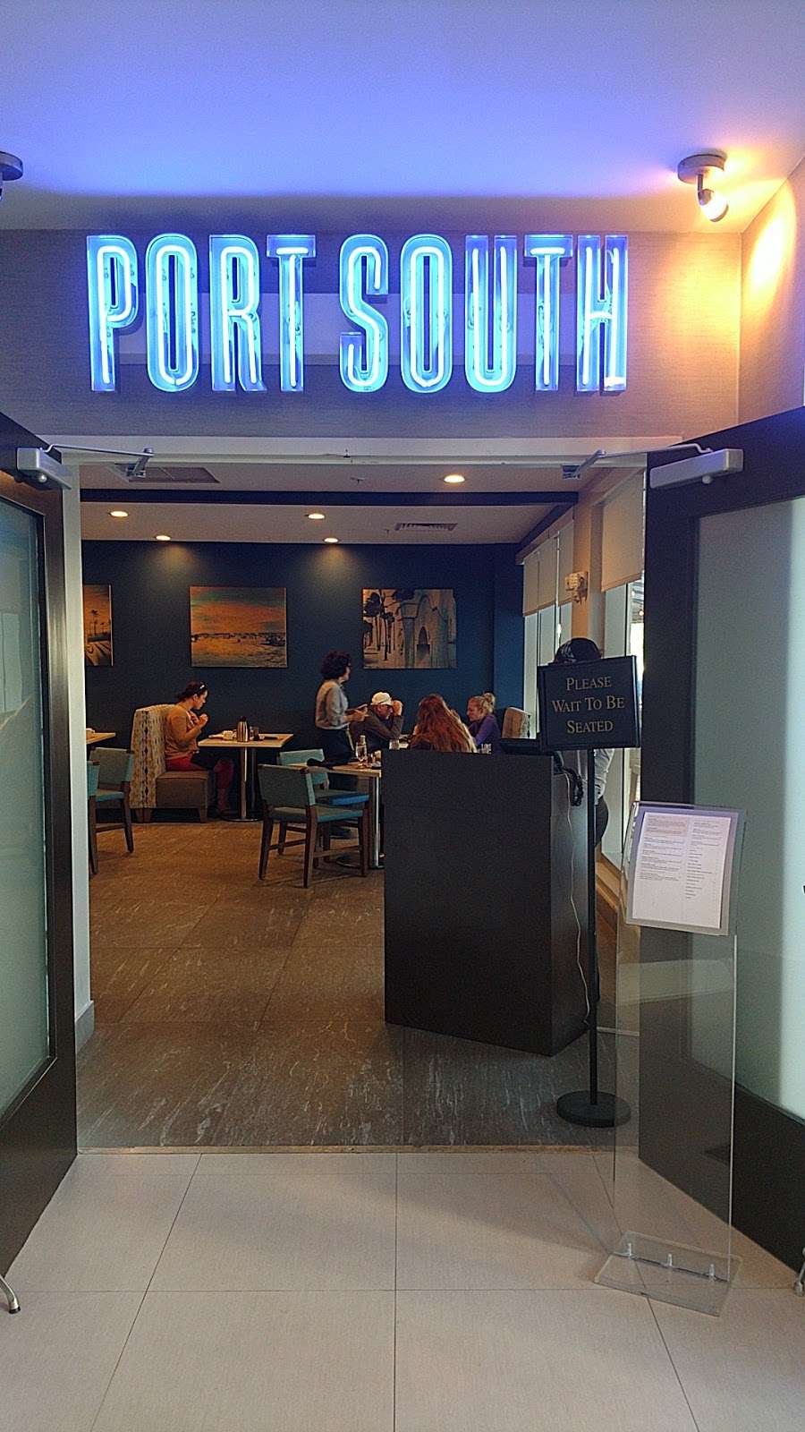 Port South Bar & Grill | 4000 S Ocean Dr, Hollywood, FL 33019, USA | Phone: (954) 367-1115