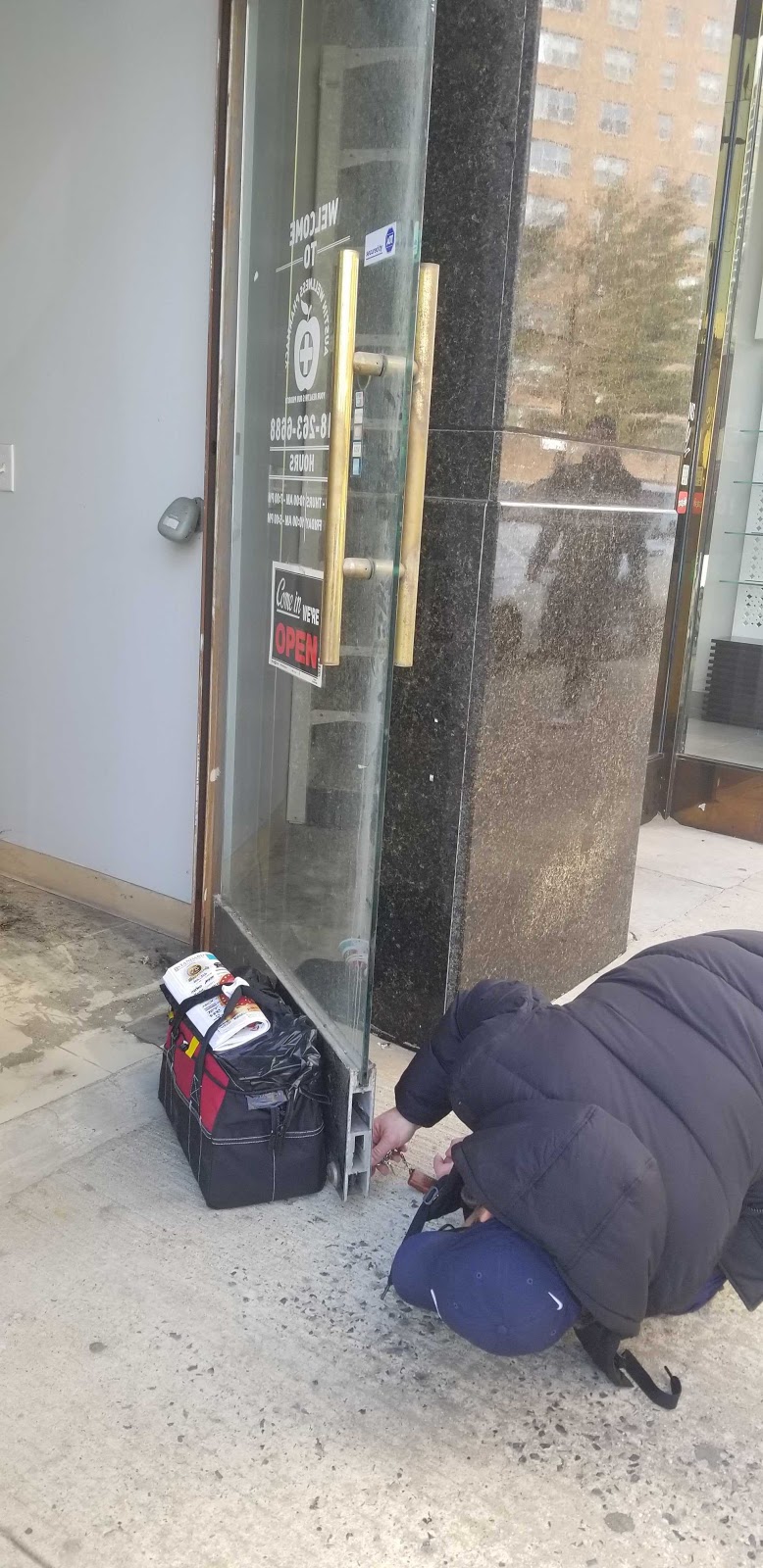 Dr. Kara K. Criswell, MD | 2111 S 23rd Ave, Broadview, IL 60155, USA | Phone: (708) 204-0109