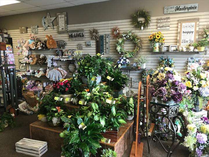 The Flower Cottage | 21122 South La Grange Road, Frankfort, IL 60423 | Phone: (815) 464-5400