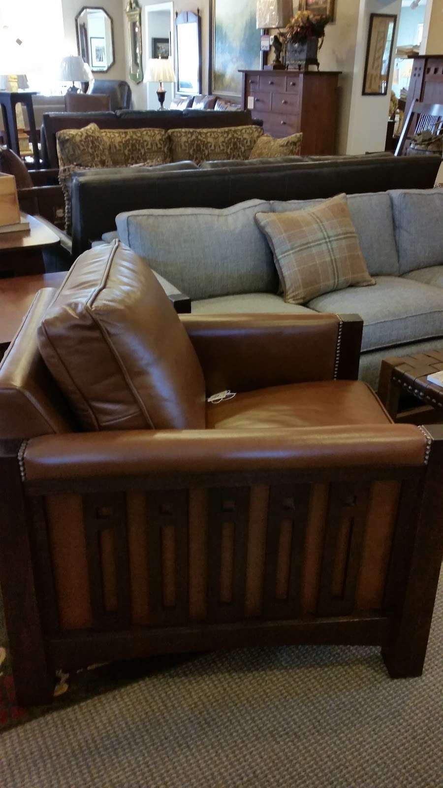 Hendrixsons Furniture | 5386 Chestnut St, Emmaus, PA 18049, USA | Phone: (610) 967-0699