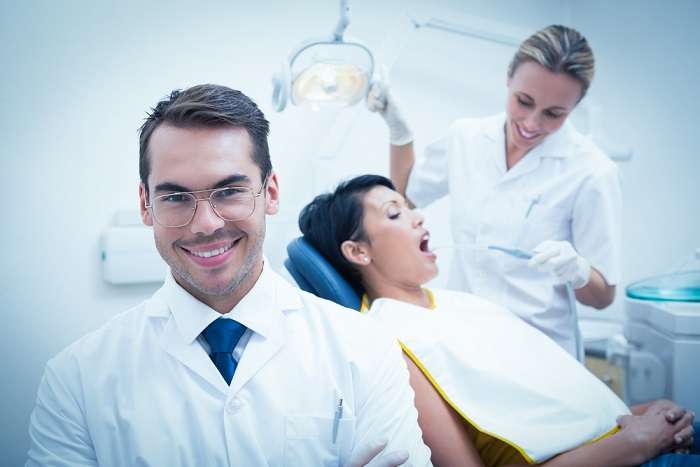 Emergency Dentist Indianapolis 24/7 | 37 W 52nd St, Indianapolis, IN 46208, USA | Phone: (317) 759-2980
