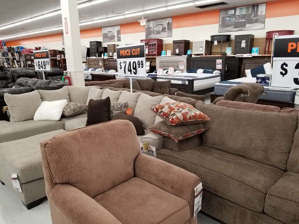 Big Lots | 260 Voice Rd, Carle Place, NY 11514, USA | Phone: (516) 742-4031