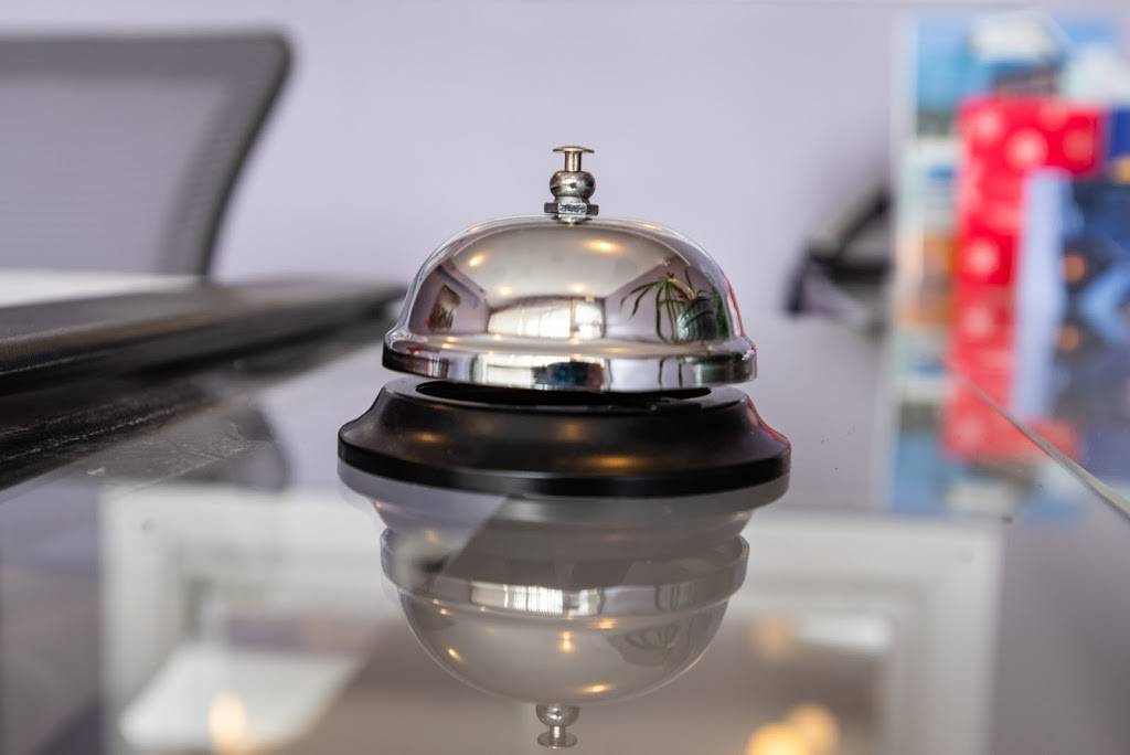 Sherman Tidwell - Charles Rutenberg Realty | 3522 W 111th St, Chicago, IL 60655, USA | Phone: (773) 941-4179