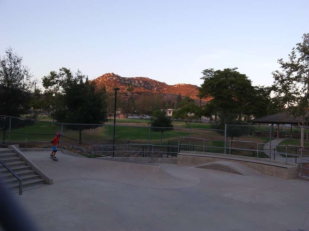 Santee Skatepark | 10250 Woodglen Vista Dr, Santee, CA 92071, USA | Phone: (619) 258-4100 ext. 210