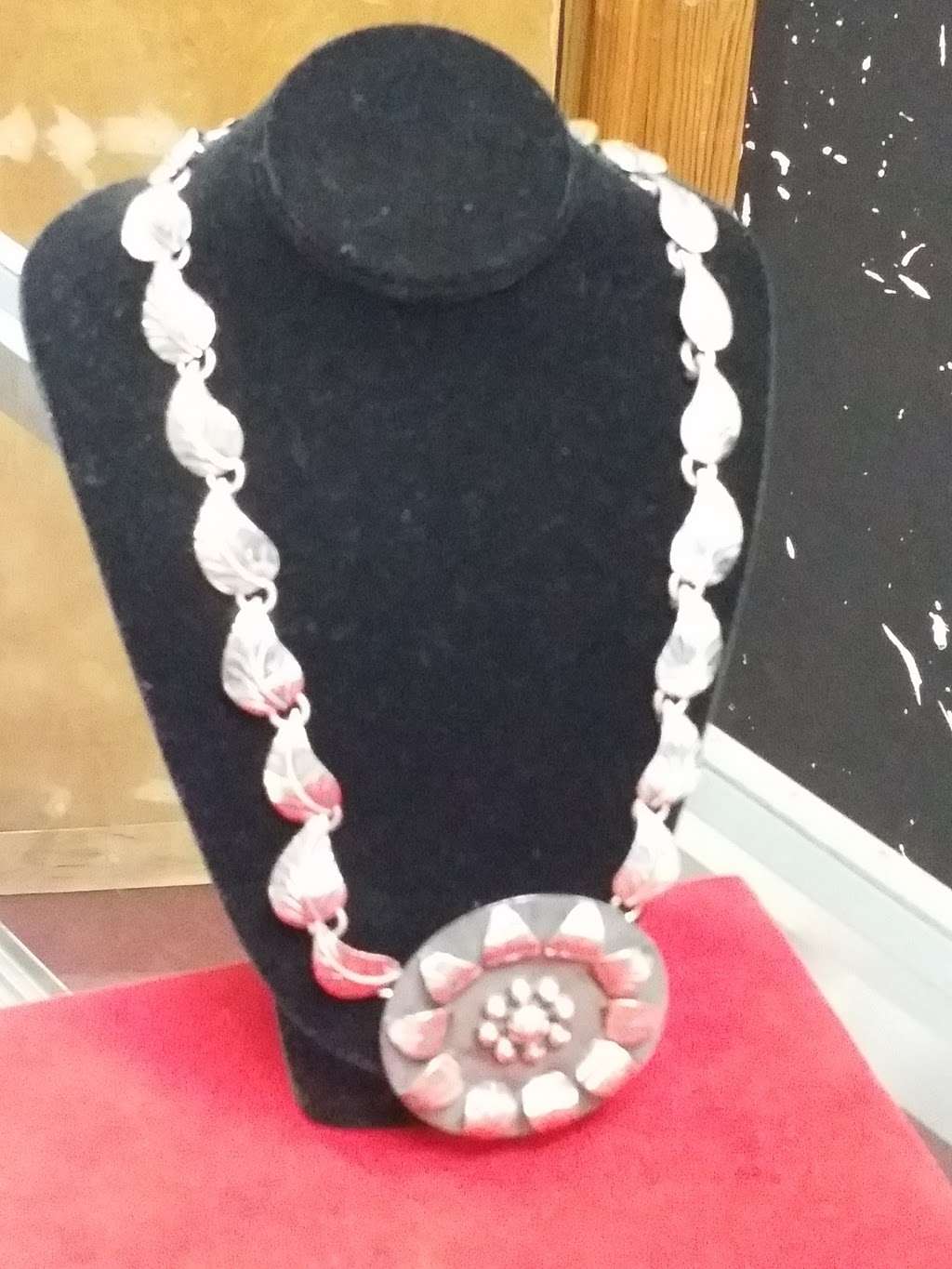 Azteca Jewelry | 1982 Cypress Creek Pkwy, Houston, TX 77090 | Phone: (281) 880-8884