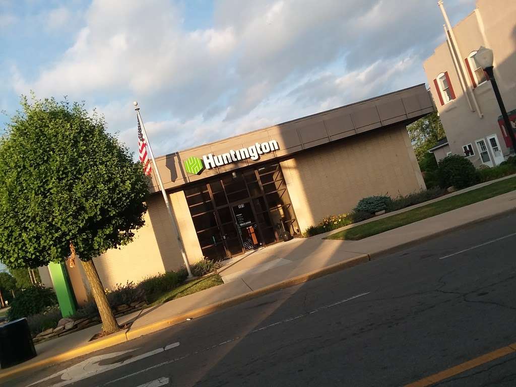 Huntington Bank | 101 S Harrison St, Alexandria, IN 46001, USA | Phone: (765) 724-7791