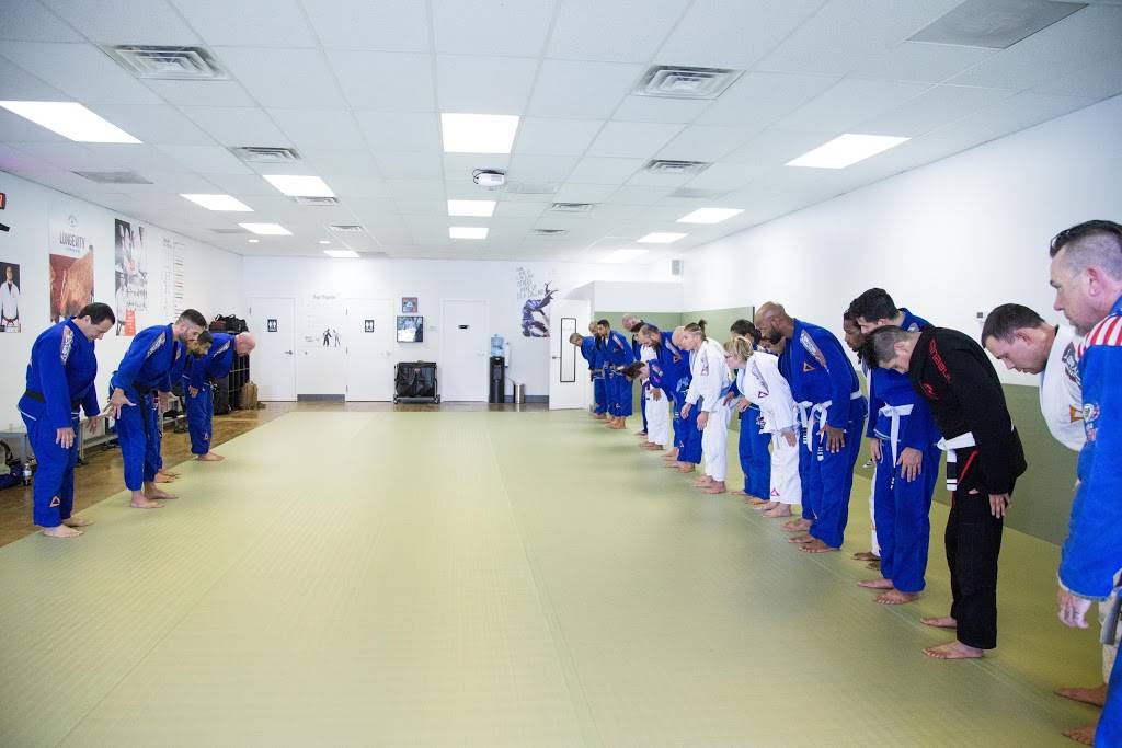 Gracie Gym Richardson | Brazilian Jiu-Jitsu | 819 W Arapaho Rd Suite 18, Richardson, TX 75080, USA | Phone: (469) 904-0677