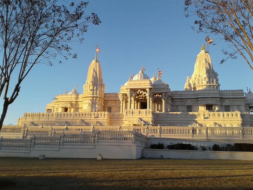 BAPS Shri Swaminarayan Mandir | 460 Rockbridge Rd NW, Lilburn, GA 30047, USA | Phone: (678) 906-2277