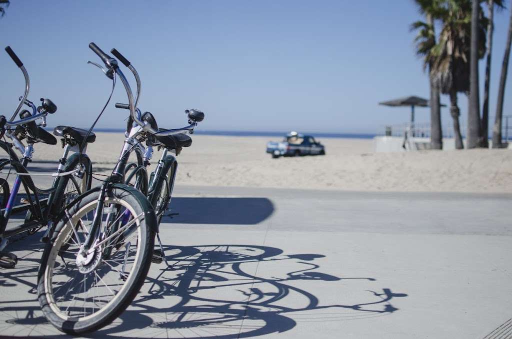 Venice Beach Rentals | 2500 Ocean Front Walk, Venice, CA 90291 | Phone: (310) 832-1453