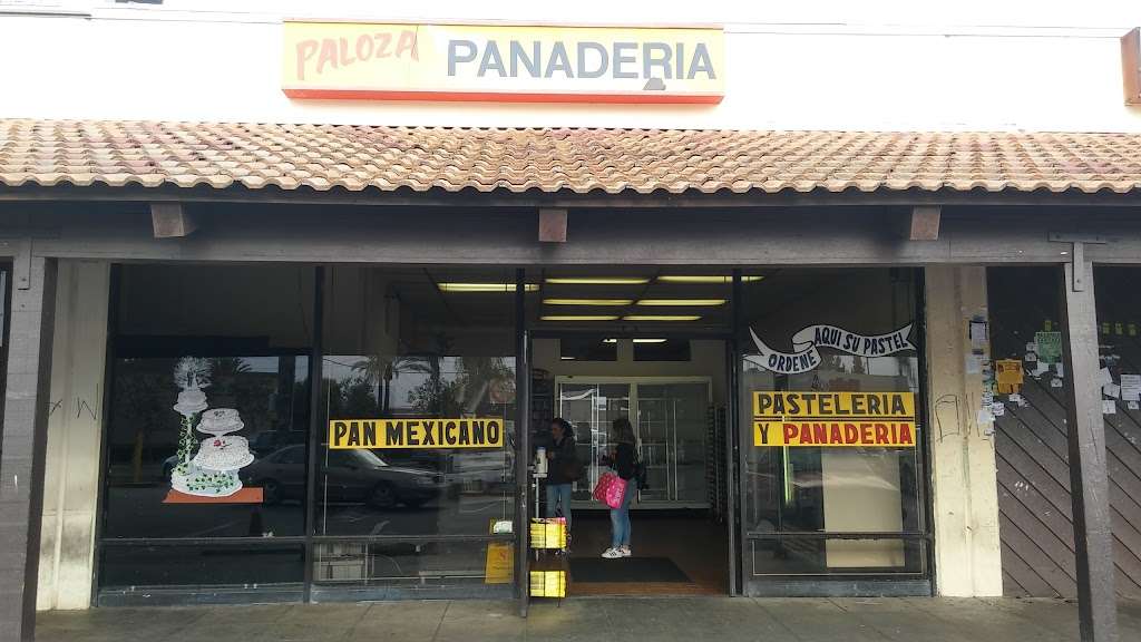 Panaderia Paloza | 1701 E McFadden Ave, Santa Ana, CA 92705, USA | Phone: (714) 547-7352
