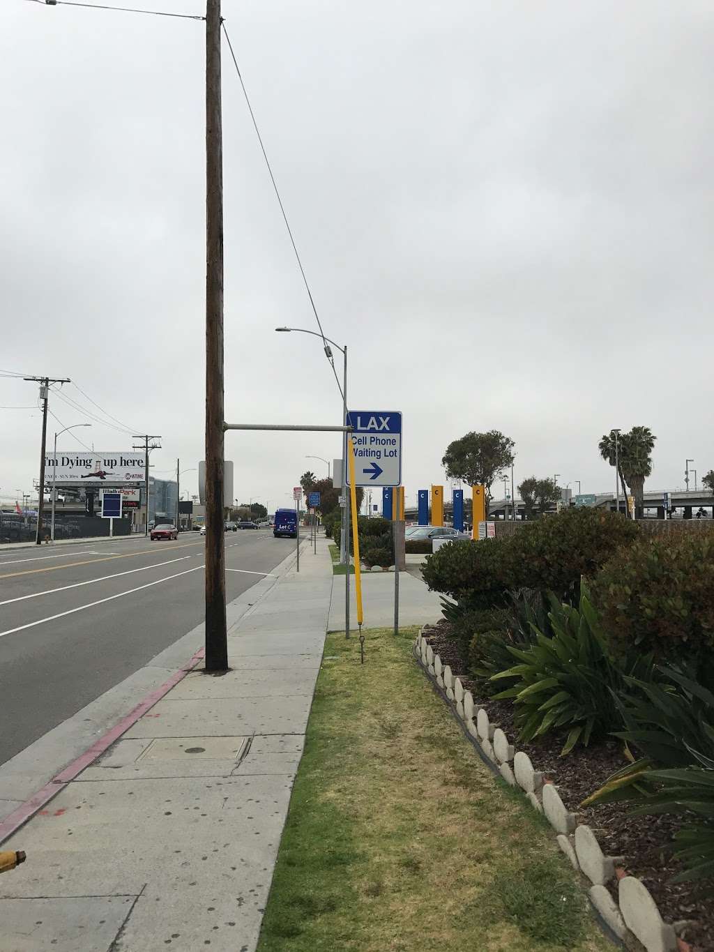 LAX Cell Phone Waiting Lot | Los Angeles, CA 90045