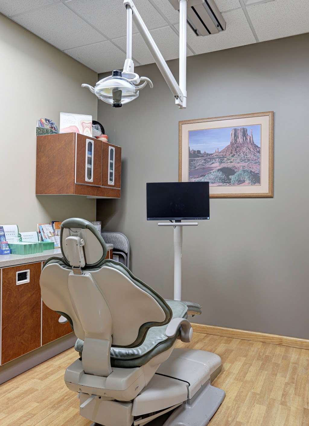 John G Wood, DDS | 20100 N 51st Ave STE E550, Glendale, AZ 85308, USA | Phone: (623) 561-2400