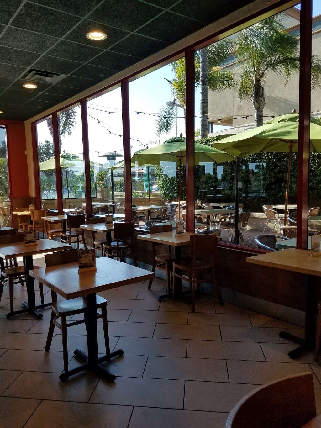 Rubios Coastal Grill | 980 Ontario Mills Dr Suite A, Ontario, CA 91764, USA | Phone: (909) 484-0484