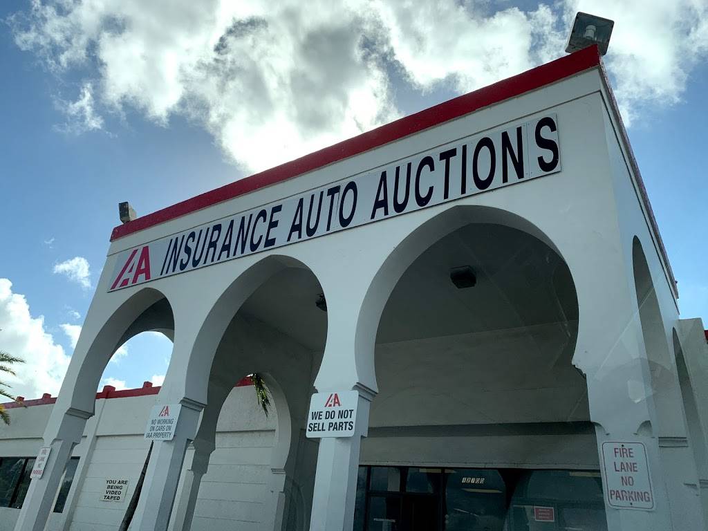 Insurance Auto Auctions | 12700 NW 42nd Ave, Opa-locka, FL 33054, USA | Phone: (800) 526-8402