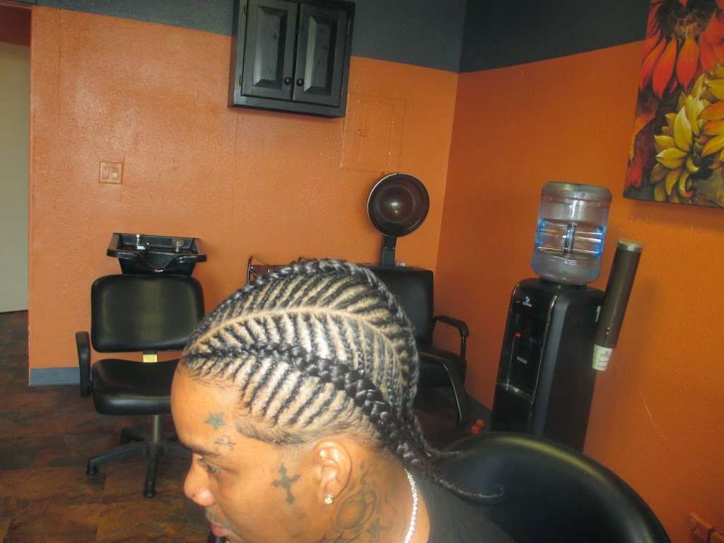 Braids Your Way | 2107 W Manchester Ave, Los Angeles, CA 90047, USA | Phone: (323) 758-5602