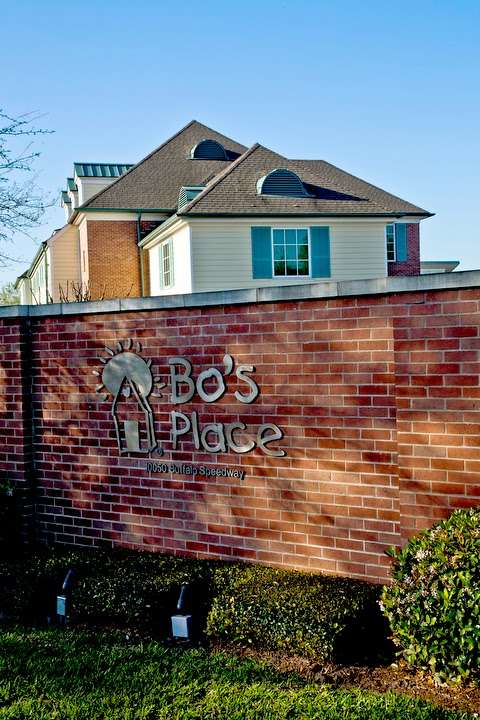 Bos Place | 10050 Buffalo Speedway, Houston, TX 77054, USA | Phone: (713) 942-8339