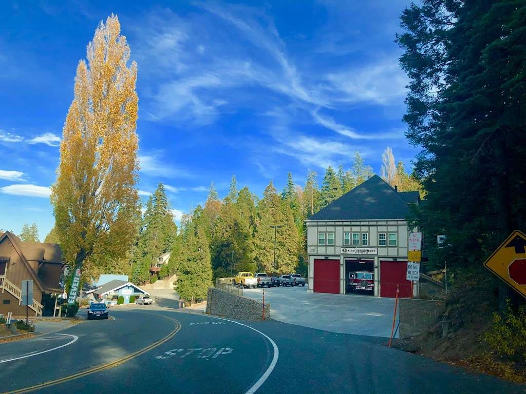 San Bernardino County Fire Station 91 | 301 CA-173, Lake Arrowhead, CA 92352, USA | Phone: (909) 336-0660