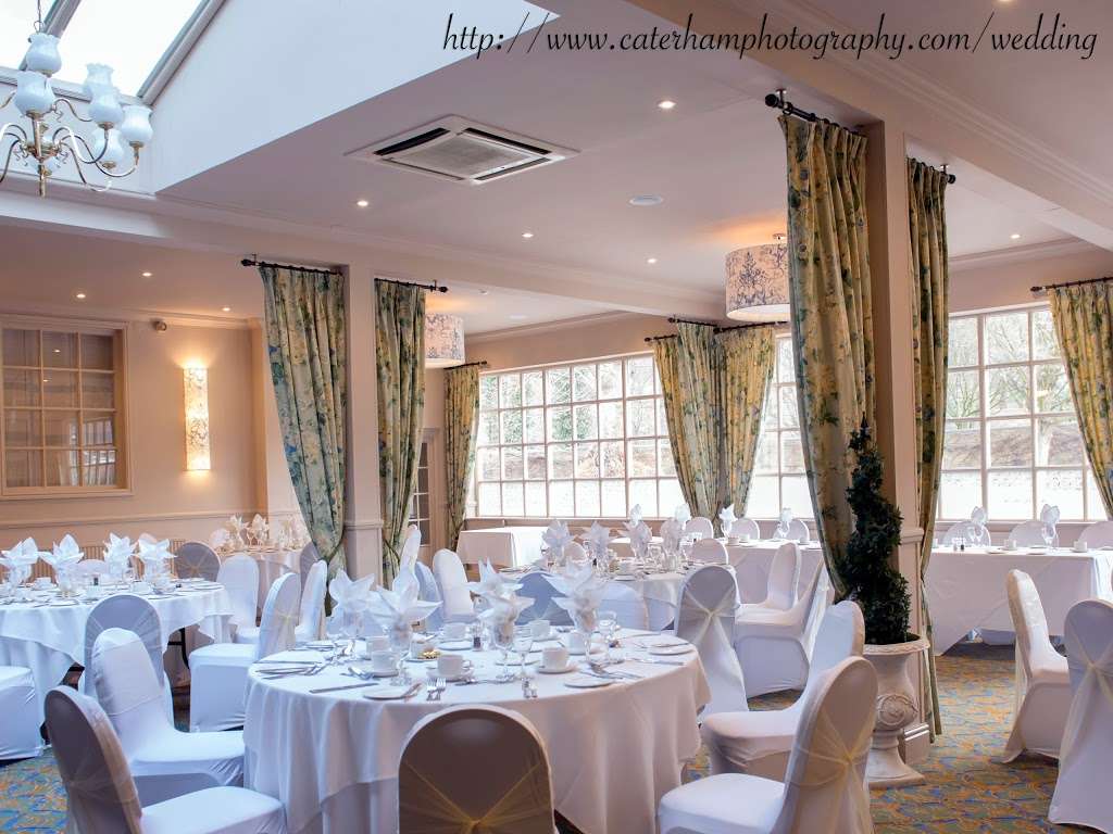 Reigate Manor | Reigate Hill, Reigate RH2 9PF, UK | Phone: 01737 240125