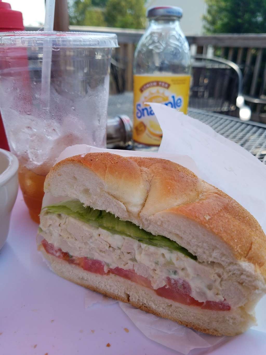 Bagel Dock | 347 Guy Lombardo Ave, Freeport, NY 11520 | Phone: (516) 771-6978