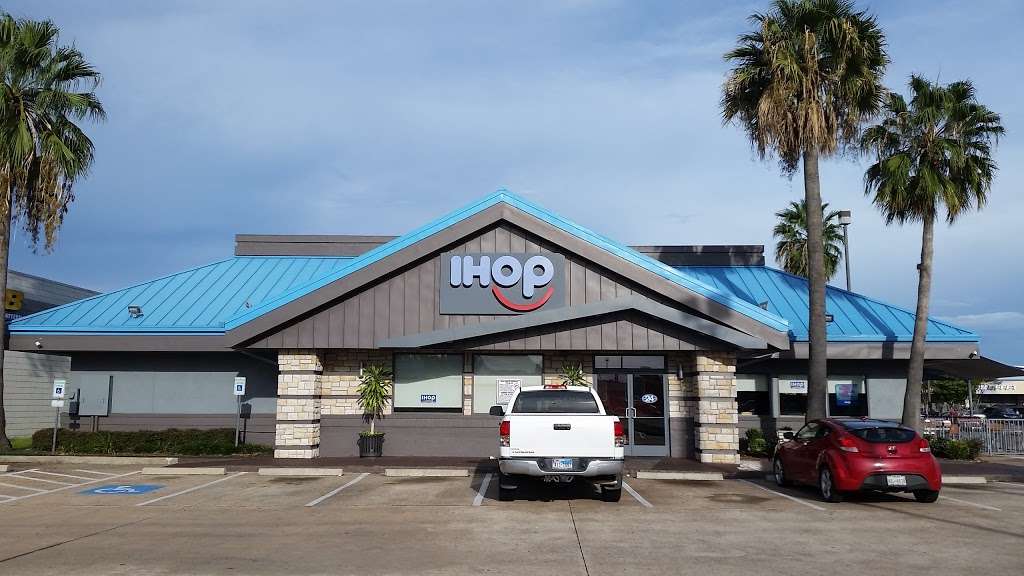 IHOP | 6759 S Texas 6, Houston, TX 77083, USA | Phone: (281) 561-6983