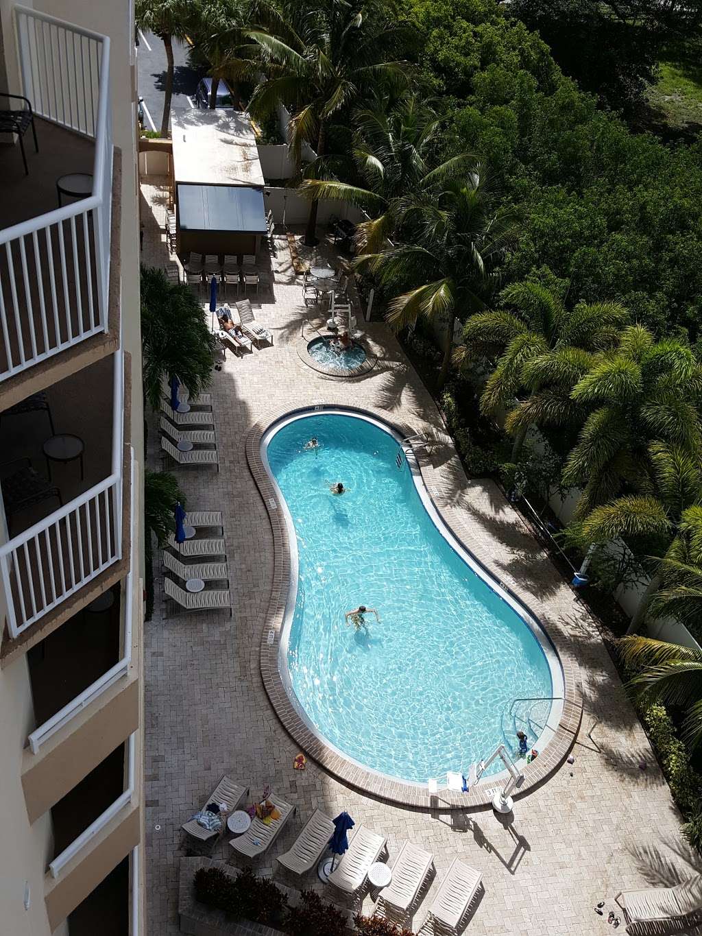 Wyndham Santa Barbara | 1301 S Ocean Blvd, Pompano Beach, FL 33062, USA | Phone: (954) 941-5566